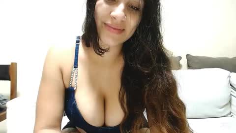 Snapshot of blue_and_jacob chatting on December 4, 4:54 am BLUE online show from December 4, 4:54 am