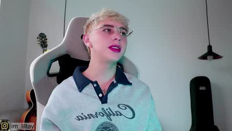 TAY   online show from December 2, 12:29 pm