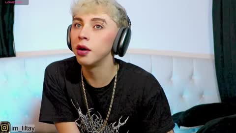 TAY   online show from December 24, 12:11 am