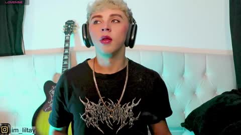 TAY   online show from December 24, 3:16 am