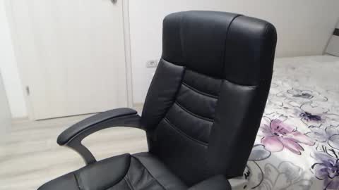 Juliet online show from January 18, 5:06 pm