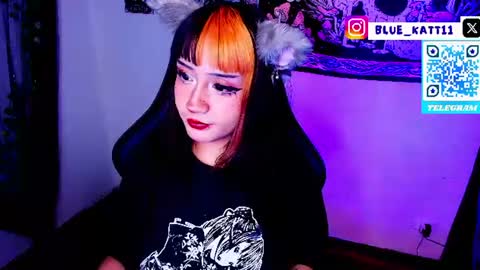 Snapshot of blue_katt chatting on June 16, 5:54 am blue katt online show from June 16, 5:54 am