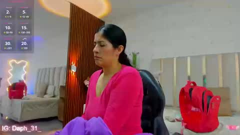 Snapshot of blue_tay1 chatting on September 11, 12:49 pm blue_tay1 online show from September 11, 12:49 pm