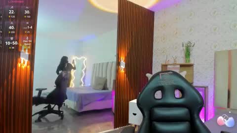 Snapshot of blue_tay1 chatting on September 25, 11:58 am blue_tay1 online show from September 25, 11:58 am