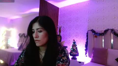 Snapshot of blue_tay1 chatting on November 24, 11:43 am blue_tay1 online show from November 24, 11:43 am