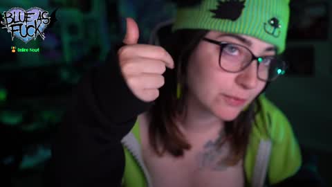 Blue online show from January 4, 5:58 am