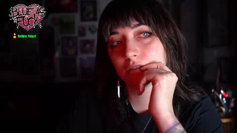 Blue online show from February 3, 1:26 am