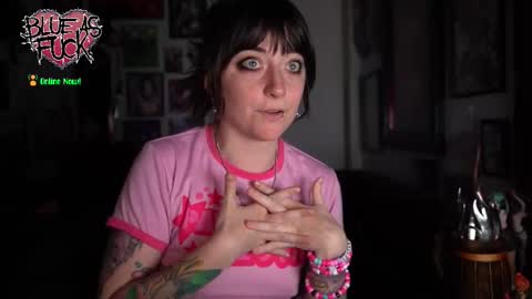 Blue online show from February 12, 2:50 am