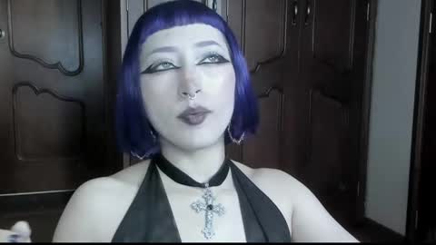 Snapshot of blueberry____ chatting on October 18, 12:57 am sophie online show from October 18, 12:57 am