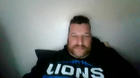 bluedemoneyes1986 online show from February 28, 10:06 pm