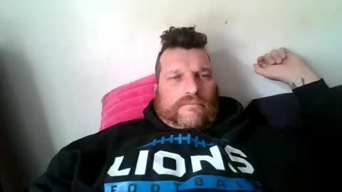 bluedemoneyes1986 online show from March 6, 8:16 pm