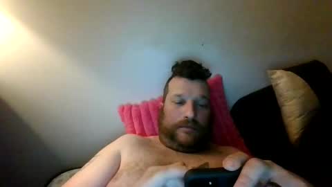 bluedemoneyes1986 online show from March 7, 12:48 am