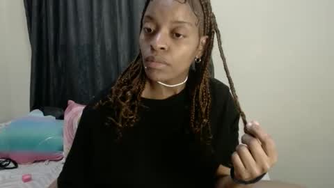 Tee online show from April 16, 9:10 am