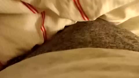 Snapshot of bluedolphinxx chatting on March 15, 4:07 am bluedolphinxx online show from March 15, 4:07 am