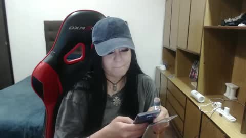 bluegoddessstoned online show from September 19, 8:20 pm