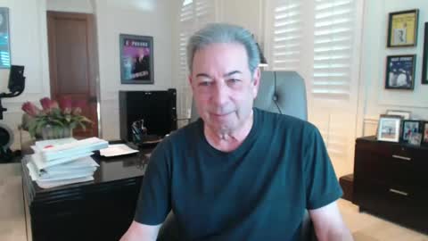 Snapshot of blueisles chatting on December 8, 7:43 pm blueisles online show from December 8, 7:43 pm