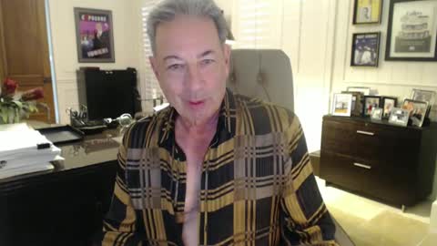 Snapshot of blueisles chatting on October 5, 9:34 pm blueisles online show from October 5, 9:34 pm