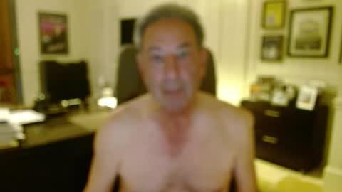 blueisles online show from November 15, 3:04 am