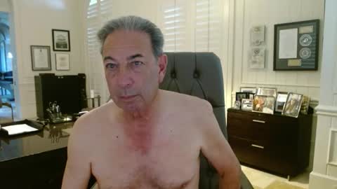 blueisles online show from April 19, 6:43 pm