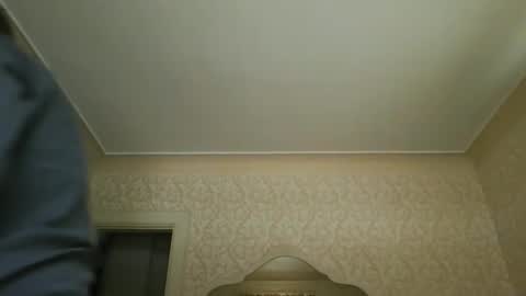 bluemoose70 online show from January 5, 5:30 pm