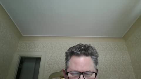 bluemoose70 online show from January 6, 6:20 pm