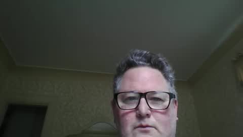 bluemoose70 online show from September 26, 3:38 pm