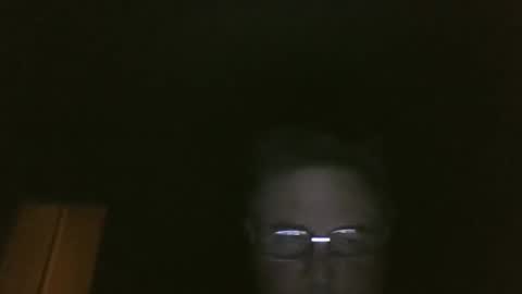Snapshot of bluemoose70 chatting on March 10, 12:26 am bluemoose70 online show from March 10, 12:26 am