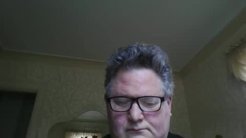 Snapshot of bluemoose70 chatting on March 27, 3:23 pm bluemoose70 online show from March 27, 3:23 pm
