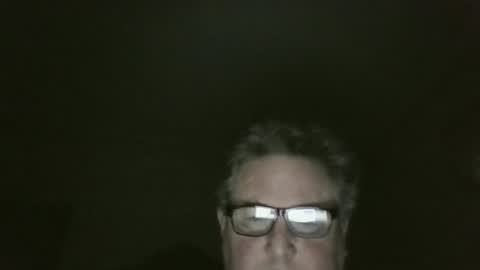 Snapshot of bluemoose70 chatting on April 7, 11:48 pm bluemoose70 online show from April 7, 11:48 pm