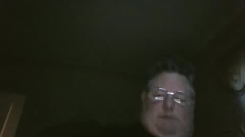 Snapshot of bluemoose70 chatting on May 14, 12:06 am bluemoose70 online show from May 14, 12:06 am