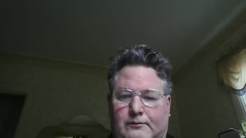 Snapshot of bluemoose70 chatting on May 14, 3:19 pm bluemoose70 online show from May 14, 3:19 pm