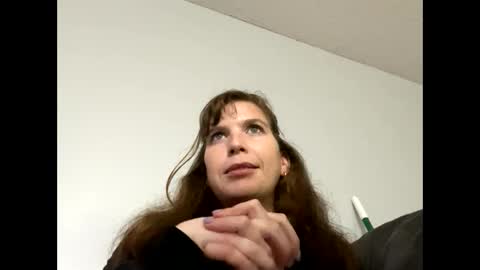 blueroses0827 online show from March 10, 12:48 am