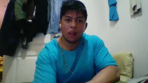 bluevegeta143 online show from February 5, 6:51 am