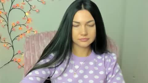 Kelly online show from December 16, 7:24 am