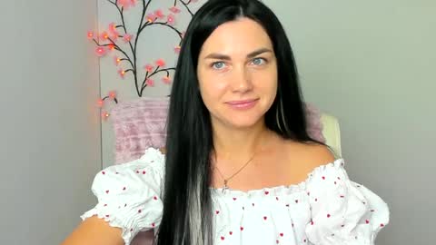 Kelly online show from June 24, 5:28 am