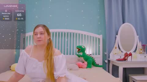 Ellie3 online show from February 26, 5:39 pm