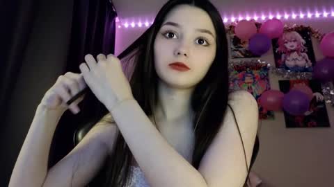 Snapshot of blushed_pussy chatting on September 21, 8:21 pm nastya  online show from September 21, 8:21 pm