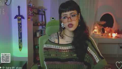   Im Nym  Justa nymph on twitter and IG online show from November 16, 1:55 am