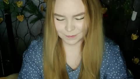 blushing_star online show from February 14, 8:22 am