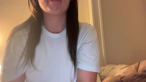 Snapshot of blushpetalbaby chatting on May 17, 11:23 pm blushpetalbaby online show from May 17, 11:23 pm