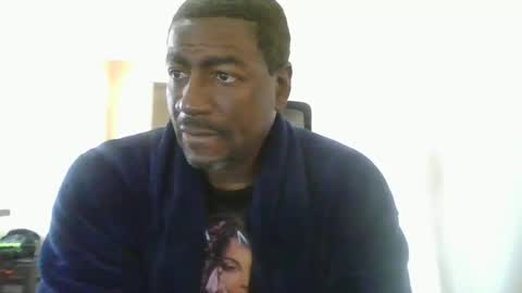 bluuthunder1914 online show from September 15, 5:02 pm