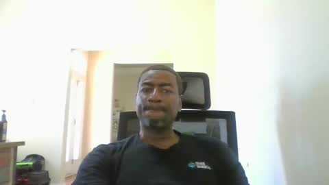 bluuthunder1914 online show from September 17, 5:03 pm