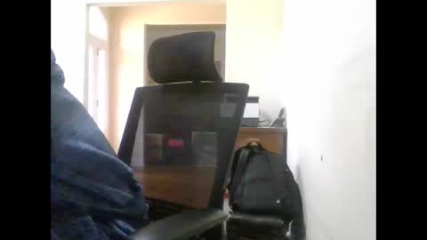 bluuthunder1914 online show from October 7, 5:32 pm