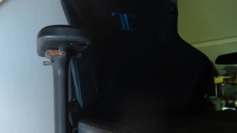 blzd5 online show from December 3, 3:36 am