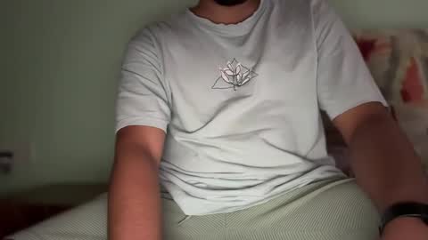 Snapshot of bmporn87 chatting on May 31, 10:44 am Horny Ben online show from May 31, 10:44 am