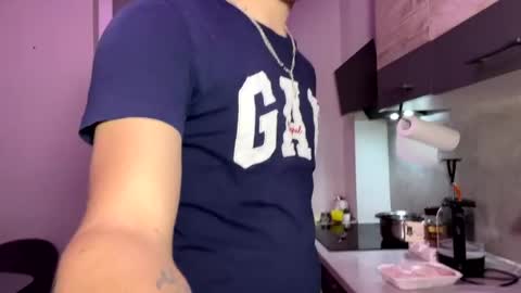 bob_bucks online show from March 8, 10:35 pm