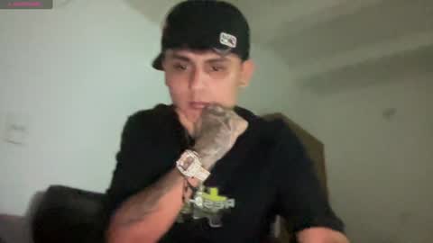 Bob  INDEPENDENT MODEL online show from December 2, 4:53 am