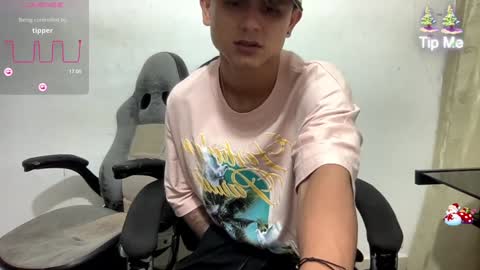 Bob  INDEPENDENT MODEL online show from December 8, 12:18 am