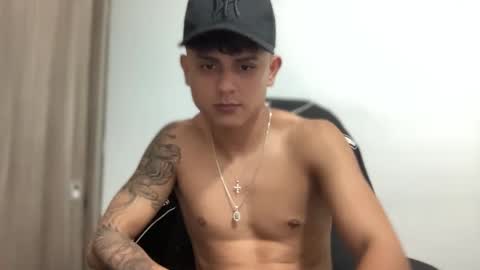 Bob  INDEPENDENT MODEL online show from February 20, 1:46 am