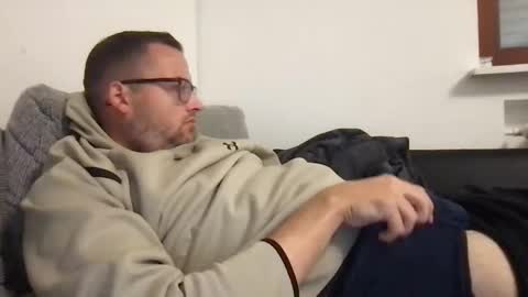 bobbele94 online show from September 23, 6:22 pm